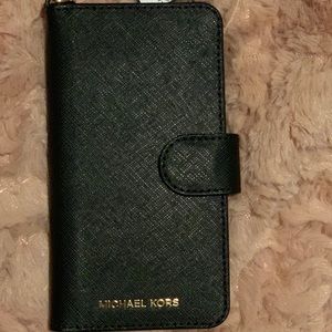 Michael Kors iPhone 7 phone case!